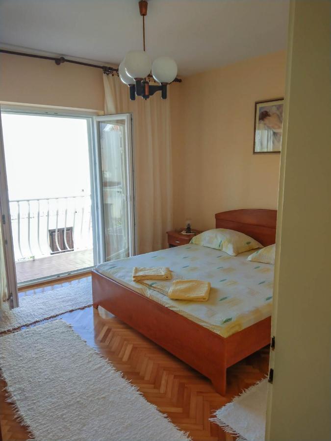 Apartman Riva K Podgora Exterior foto